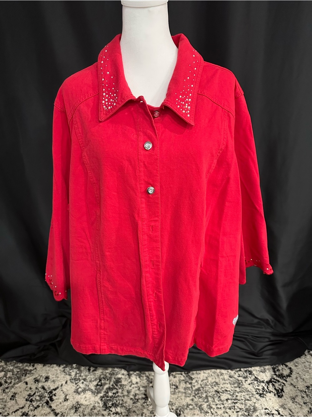 Quacker Factory Red Button-Front Embellished Collar Shirt